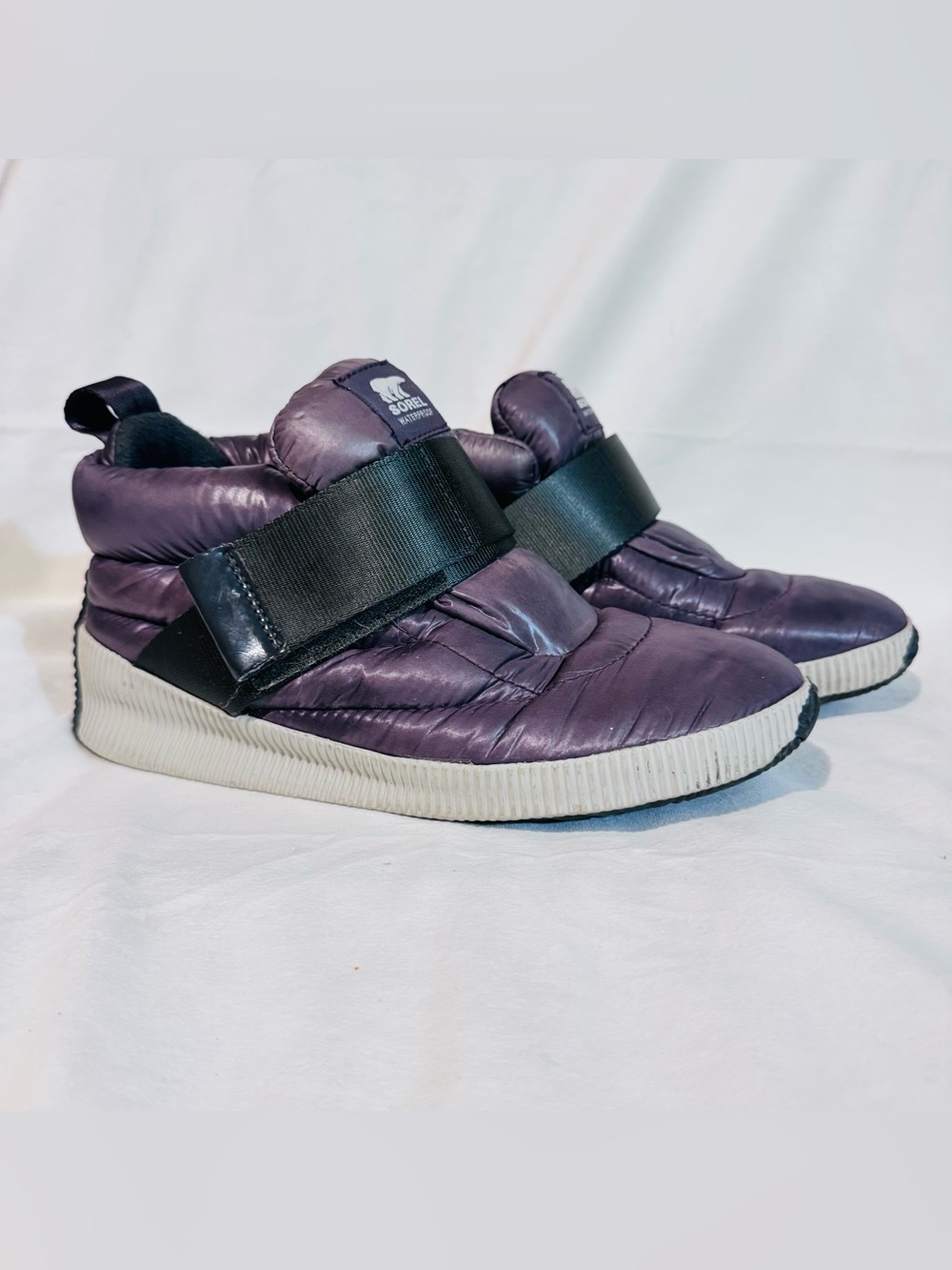 Sorel Women's Size 8 Out N About Puffy Boot Ankle Snow Sneaker Shiny Purple Sage